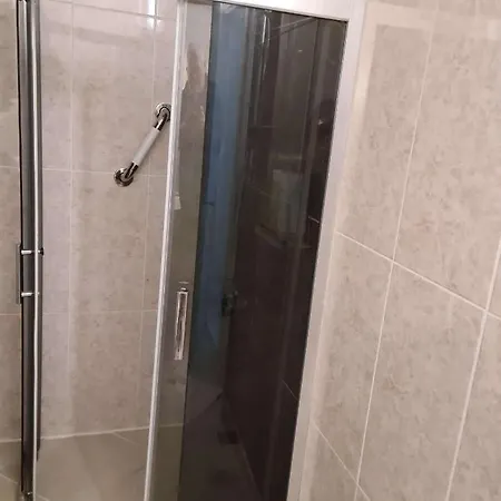 Apartment Stunning 2-bed Luxury With Pool *