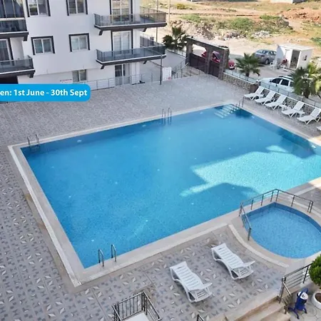 Stunning 2-bed Luxury With Pool Didim