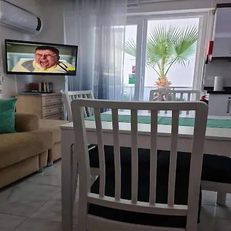 Stunning 2-bed Luxury With Pool Didim