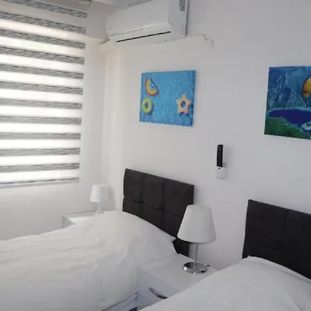 Apartment Stunning 2-bed Luxury With Pool Didim