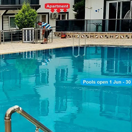 Stunning 2-bed Luxury With Pool Apartment
